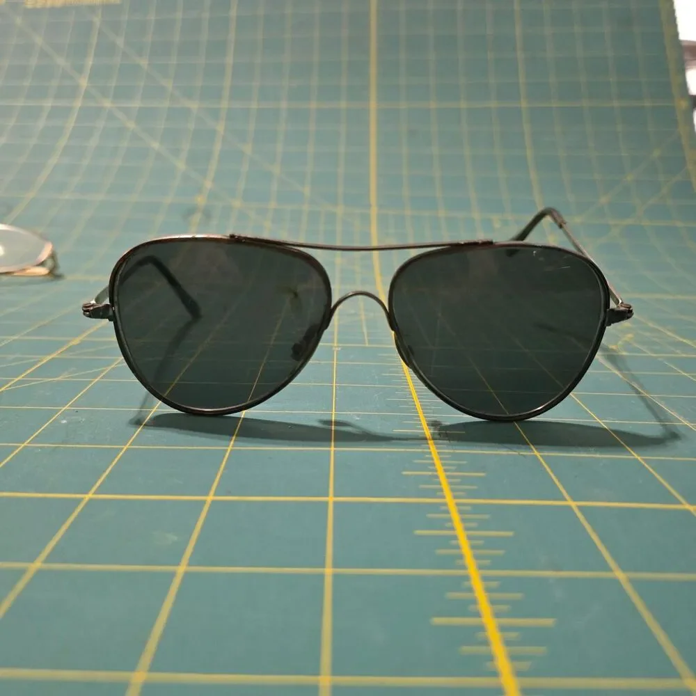 Vintage Foster Grant ff77 Aviator Sunglasses Dark Green Lenses USA Made Retro